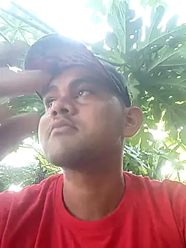 Snapshot of travieso2893 chatting on July 2026 10:18:02 PM travieso2893 online show from July 2026 10:18:02 PM
