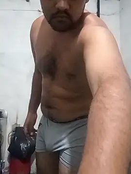 travieso2893 online show from February 2026 03:17:01 AM