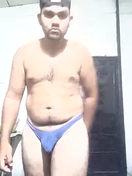 travieso2893 online show from April 2026 03:30:02 AM