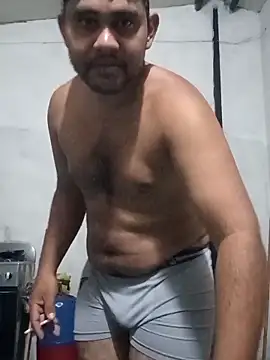 travieso2893 online show from February 2026 02:56:02 AM