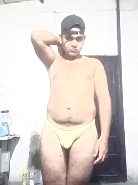 Snapshot of travieso2893 chatting on June 2026 03:05:01 AM travieso2893 online show from June 2026 03:05:01 AM