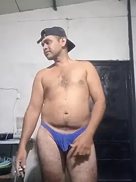 Snapshot of travieso2893 chatting on June 2026 03:52:02 AM travieso2893 online show from June 2026 03:52:02 AM