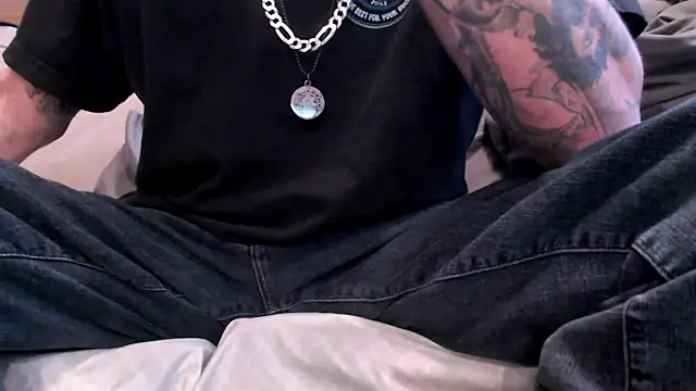 JohnnyKorrupt  online show from November 2025 08:29:02 AM