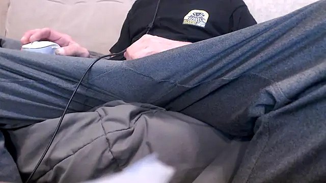 JohnnyKorrupt  online show from November 2025 02:11:01 PM