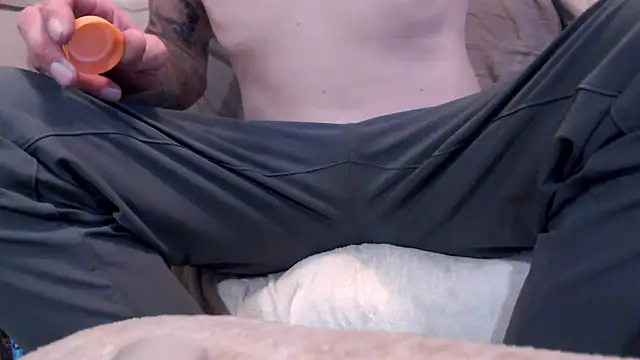 Snapshot of JohnnyKorrupt_ chatting on October 2025 03:27:01 PM JohnnyKorrupt  online show from October 2025 03:27:01 PM