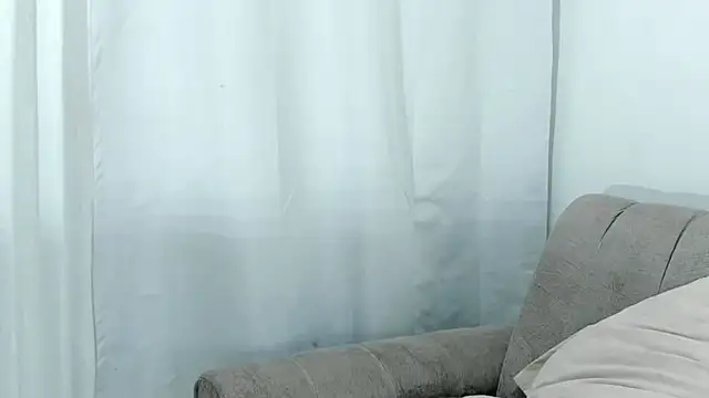 laly mariana online show from November 2025 10:32:01 PM