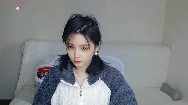 judy522 online show from October 2025 02:33:02 AM