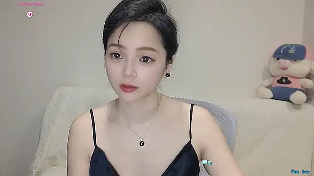 judy522 online show from September 2025 05:41:01 PM