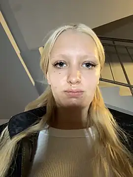 Milkyy wway online show from February 2026 04:09:02 AM