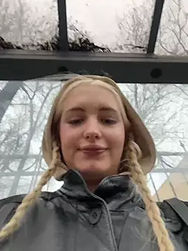 Milkyy wway online show from November 2025 07:23:02 AM