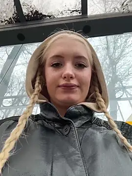 Milkyy wway online show from November 2025 06:39:01 AM