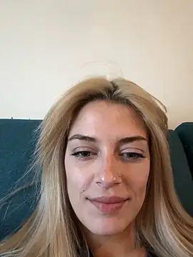 Snapshot of Lolitaxlola chatting on March 2025 10:50:01 AM Lolitaxlola online show from March 2025 10:50:01 AM