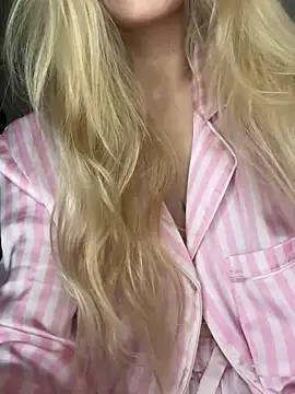 Lolitaxlola online show from March 2026 09:21:02 AM