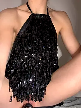 Snapshot of Lolitaxlola chatting on November 2025 09:08:02 PM Lolitaxlola online show from November 2025 09:08:02 PM