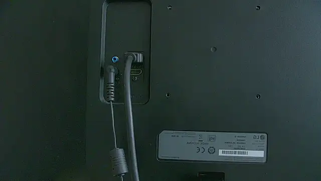 IrisMonn online show from October 2025 05:39:02 AM