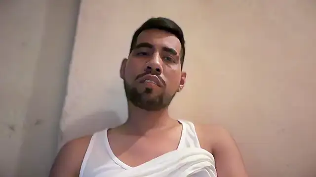 EnriquePersian197 online show from February 2025 08:56:01 PM