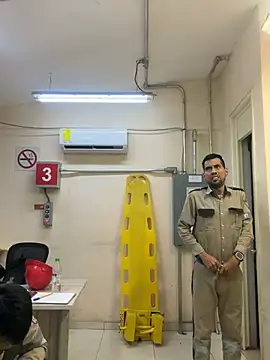 EnriquePersian197 online show from February 2026 12:16:02 PM