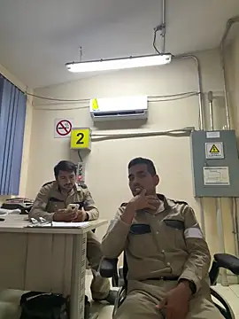 EnriquePersian197 online show from March 2025 11:21:02 AM