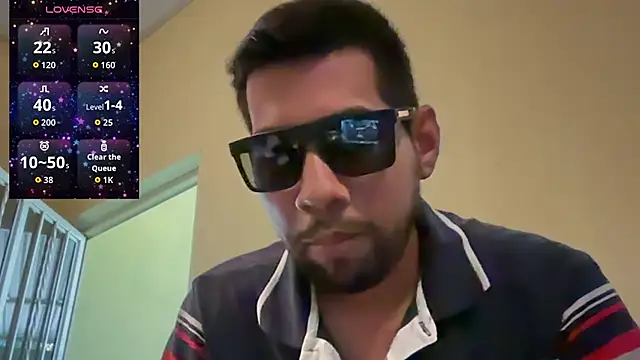 EnriquePersian197 online show from October 2025 06:53:02 PM