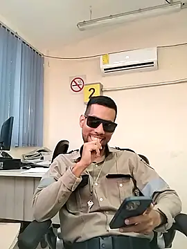 EnriquePersian197 online show from September 2025 03:04:01 PM