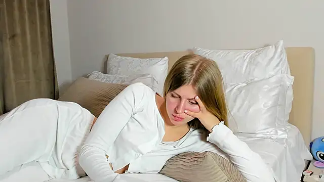 kirraa  online show from December 2025 07:58:01 PM