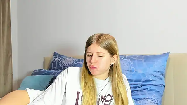 kirraa  online show from January 2026 06:02:02 PM