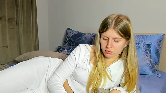 kirraa  online show from December 2025 07:15:01 PM