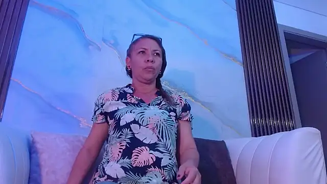 Snapshot of ARTEMIZA_LOVE_ chatting on October 2025 12:30:02 PM ARTEMIZA LOVE online show from October 2025 12:30:02 PM