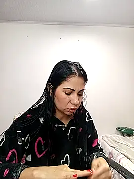 Snapshot of saralunabella chatting on September 2025 07:08:02 PM saralunabella online show from September 2025 07:08:02 PM