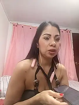 Snapshot of saralunabella chatting on October 2025 08:33:01 PM saralunabella online show from October 2025 08:33:01 PM