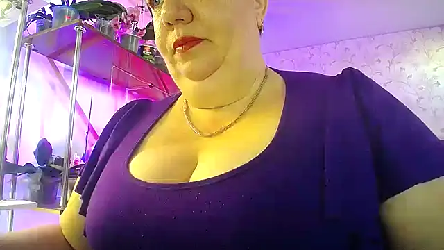 Sweet Woman online show from April 2026 05:00:02 AM