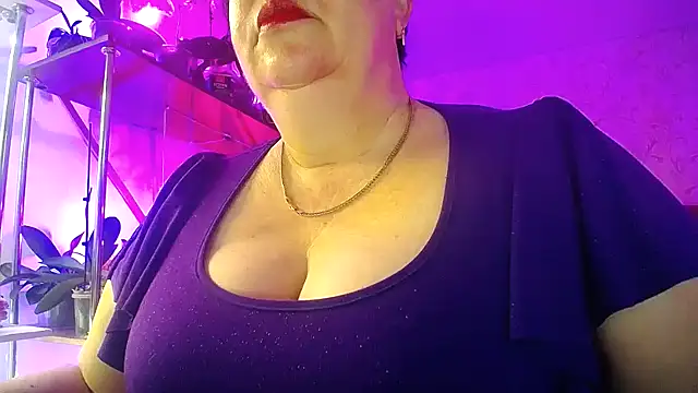  Sweet Woman online show from March 2026 04:25:01 AM