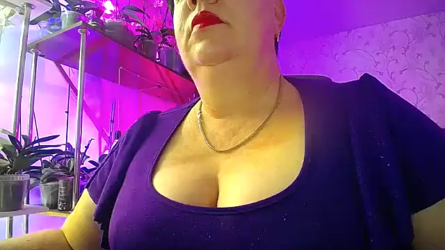  Sweet Woman online show from November 2025 02:05:01 PM