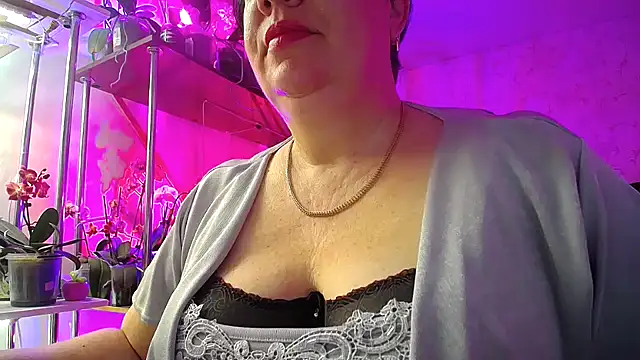 Snapshot of _Sweet_Woman chatting on March 2025 04:30:02 AM  Sweet Woman online show from March 2025 04:30:02 AM