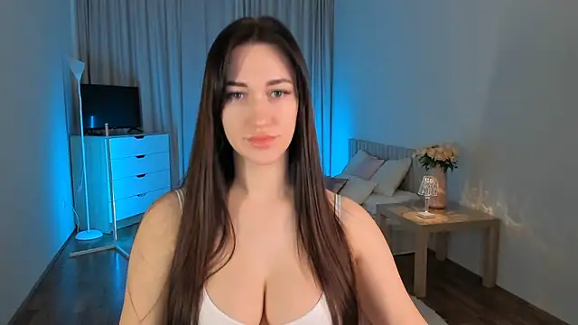 Snapshot of adela_excite chatting on February 2025 03:04:01 PM adela excite online show from February 2025 03:04:01 PM