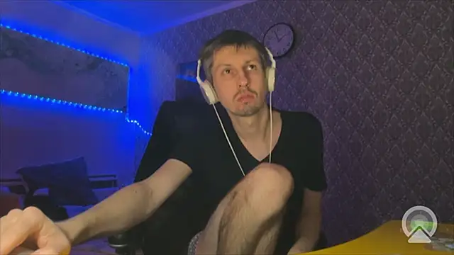 Aki-Laky online show from January 2026 08:59:01 PM