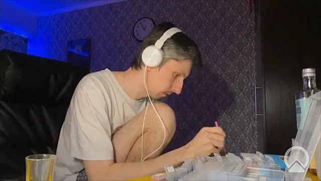 Aki-Laky online show from February 2026 07:57:02 PM