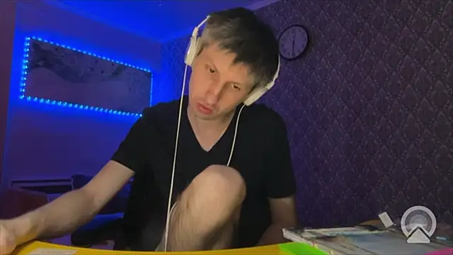 Aki-Laky online show from January 2026 07:32:02 PM