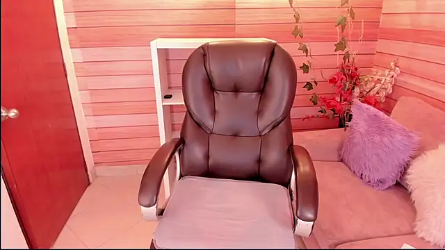 marien thomson  online show from January 2026 01:34:02 AM