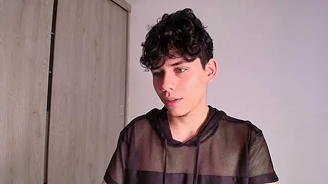 Snapshot of Naytoon__lex chatting on January 2025 01:17:01 PM Naytoon lex online show from January 2025 01:17:01 PM