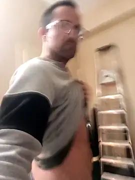 Snapshot of Porco81cazzo chatting on November 2025 11:41:01 PM Porco81cazzo online show from November 2025 11:41:01 PM