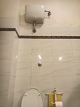 Porco81cazzo online show from December 2025 07:08:02 PM