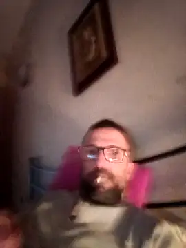 Snapshot of Porco81cazzo chatting on November 2025 09:04:01 PM Porco81cazzo online show from November 2025 09:04:01 PM