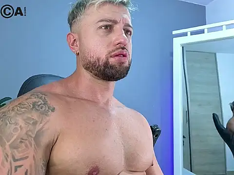 OwenMaximus814 online show from March 2026 05:46:01 PM