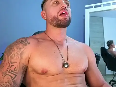 OwenMaximus814 online show from April 2026 11:06:02 PM