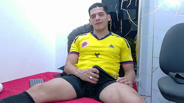 Snapshot of Steven_x94 chatting on June 2026 07:46:01 PM Steven x94 online show from June 2026 07:46:01 PM