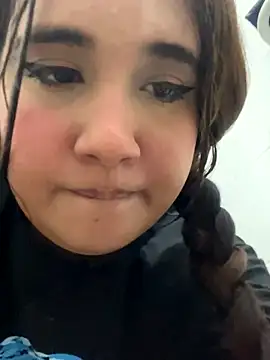 melyescobar online show from October 2025 03:39:01 AM