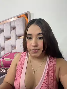 melyescobar online show from November 2025 03:31:02 AM