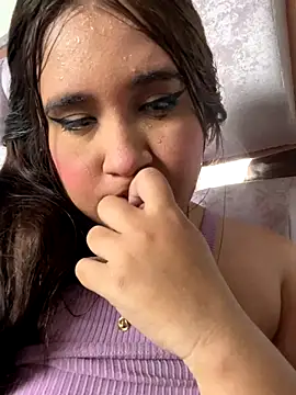 melyescobar online show from September 2025 07:35:02 PM
