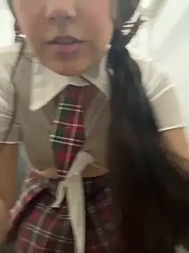 melyescobar online show from February 2026 03:38:02 AM